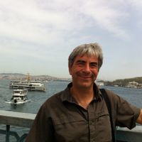 2 chambres dans maison avec jardin, 6km de la mer et centre ville, transport en commun.