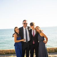 Acogedor apartamento en la playa y muy cerca de montaña. Situada en un entorno inmejorable.
