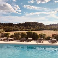 Appartement T2 refait à neuf dans résidence sécurisée, jardin privatif de 60 mètre carré