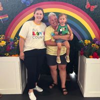 Charming historic 3/2 home walkable to coffee shops, restaurants & parks.