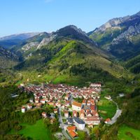 Uxin apartamento con alma pirenaica en el corazón del Vallle de Roncal.Ubicado en el PIrineo Navarro