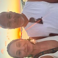 Hus på härliga västkusten när stad, strand och naturreservat! Familjevänligt med altan och grönytor!