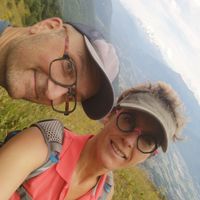 Grande maison agréable avec terrasse couverte