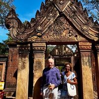 Superbe villa dans quartier résidentiel avec gardiens 24/24, grande piscine, à 100 m de la plage