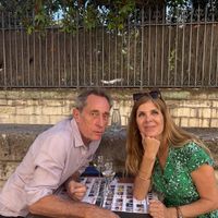 Appartement T3 terrasse lumineux , vue sur les toits de Marseille et les Iles du Frioul.