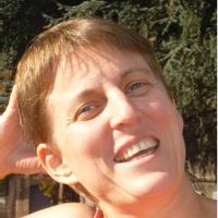 Selon besoin : Une chambre, l'étage (3 chambres) ou la maison (4 chambres et un canapé lit)