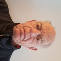 Ancienne école transformée en très grande maison de vacances familiale avec vue imprenable