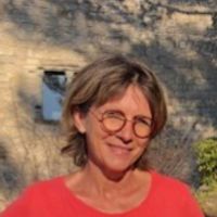 Modern, bright home with sea view, 200 m from Brest bay — calm & stylish stay.