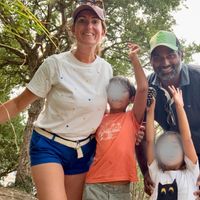 La maison de Morgane et Fred dans un village près de la mer avec 2 adorables chats à câliner
