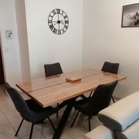 Simon's house