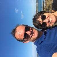 Contemporaine en bois avec une vue magnifique sur la mer d Iroise.  la plage est à 500 mètres.