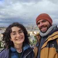 Grande maison 2 pers. au calme dans un village typique en bordure de rivière