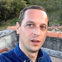 Très bel appartement 2 chambres au cœur de Nîmes, en face des halles, à 5mn de la Maison Carrée