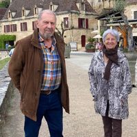 Maison au cœur du triangle d'or du Périgord noir, près de Sarlat et à 600m de la Dordogne.