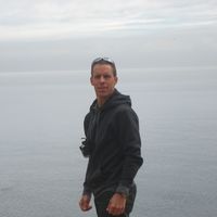 Chalet équipé pour deux, bord du lac en forêt. Nous accueillons uniquement en échange de GuestPoints