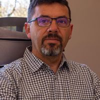 Appartement spacieux et lumineux à 2 pas de Lyon, 3 chambres pour 6 à 10 personnes, avec voiture