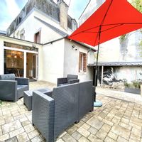 "La cour Patern" Maisonnette au coeur du centre historique de Vannes. 4 pers Cour & garage fermé.