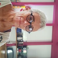 Bungalow en bois coloré