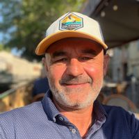 Spacieux chalet de luxe alliant tradition et modernité! 
Calme et vue exceptionnelle!