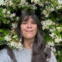 Maison en pleine campagne dans la nature.