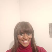 Appartement lumineux avec une très belle vue sur espace vert, situé a 5 mn du métro a pied