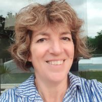 Évasion Romantique : Studio Jacuzzi & Nature pour une expérience Prénium, lieu Secret des Amoureux.