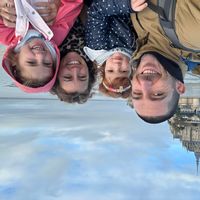 Petite maison à la campagne avec ânes et poules au coeur des Landes et proche des Pyrénées.