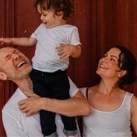Grand loft lumineux au coeur de Libourne, à deux pas des vignobles, de Bordeaux et de l'océan.