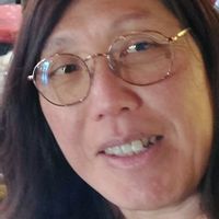 Grande chambre rénovée avec douche et wc  dans une maison au coeur d'un village à 45 min de Paris.