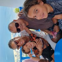 villa with pool between sea and Mountain