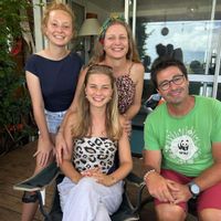 F4 avec jardin Vue mer et montagne 2 adorables chats.