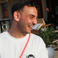 Généreux studio à Montreuil, à quelques minutes de Paris.