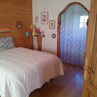 Logement à la campagne Chambre privée RDC  d'une maison  de 80 m2 donnant sur jardin  avec SB et wc