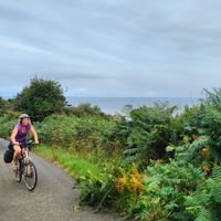 Maison 8 personnes au cœur d'un petit village. Idéal pour la randonnée mais à seulement 1h de lyon.