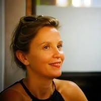 Appartement avec terrasse en rez de chaussée au cœur d'une résidence arborée (ancien couvent)