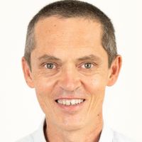 Avec sa terrasse et sa piscine privative la maison de Stéphane fait face à la méditerranée.