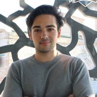 Maison de campagne avec beaucoup d'espace, de jardin et une grande piscine