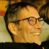 Maison familiale 8 pers au bord de la mer avec jardin et piscine chauffée.