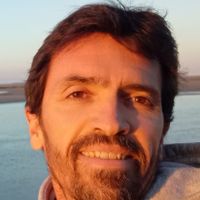 Maison de charme en Drôme provençale, très bien équipée, au calme, grand terrain arboré, piscine.