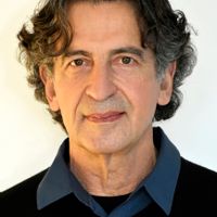 Charming Outremont Apartment– Ideal for Sabbaticals or Creative Projects