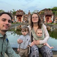 Deux tiny houses avec jacuzzi et bain nordique privatifs de Julie et Thomas