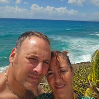 Grande maison créole avec de beaux volumes au calme, bien située pour sillonner toute la gwada.