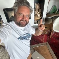 Superbe appartement  de 4 chambres, calme et tres lumineux dans le quartier des Chartons