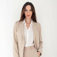 Appartement de trois chambres dans une ville pitoresque où la nature fait bon vivre.