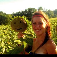 Lovely flat on pedestrian medieval street