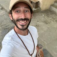 L’appartement est un cocon qui donne l’impression d’être à la campagne en plein cœur de Paris.