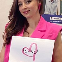 Maison familiale dans résidence sécurisée avec 2 places de parking. Maison calme à 20 min de Paris