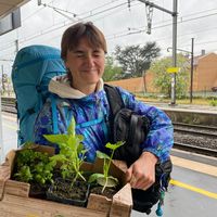 Bonjour,  Je propose ma chambre de 18 m² dans la péniche dans laquelle j'habite.