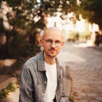 Chambre privée de 12 m2 dans une collocation à Paris avec balcon plein sud, dernier étage