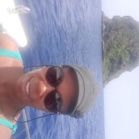 Située au calme, proche des commodités, transports en commun,  et des plus belles plages de l'ile.